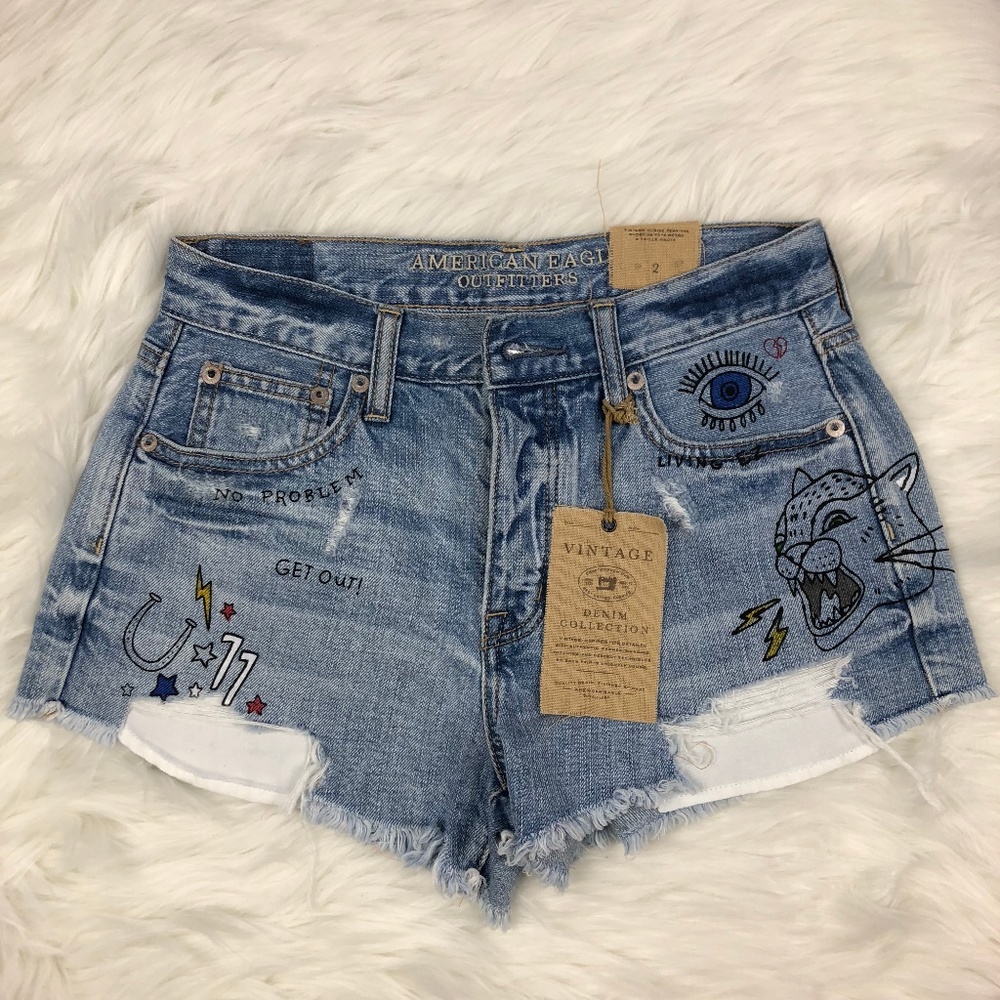 AEO Vintage HI-RISE Graphic Festival Short Button - Picture 1 of 8